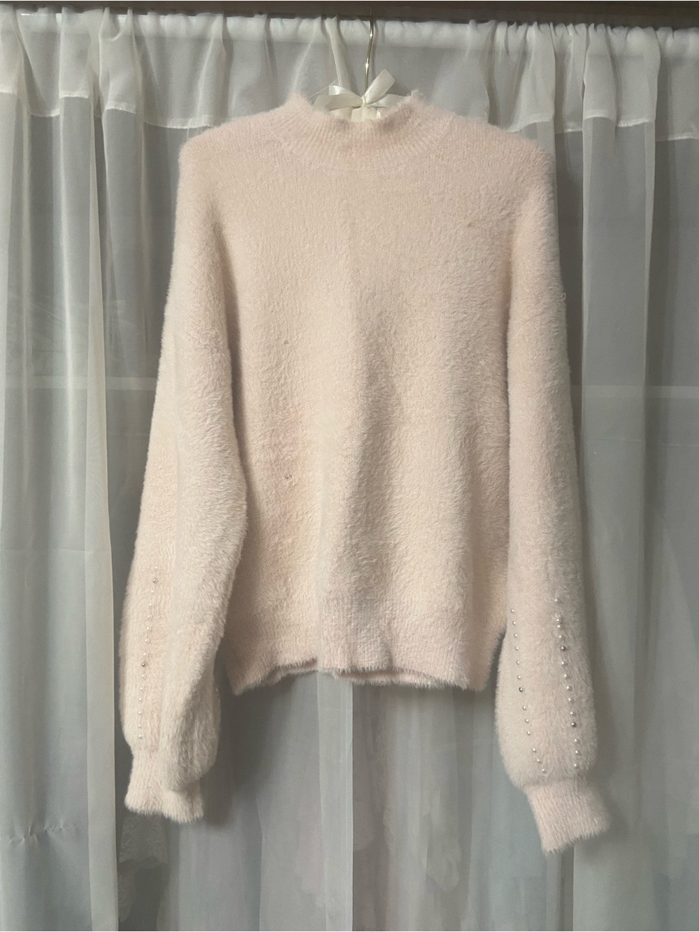 Philosophy soft pearl turtleneck